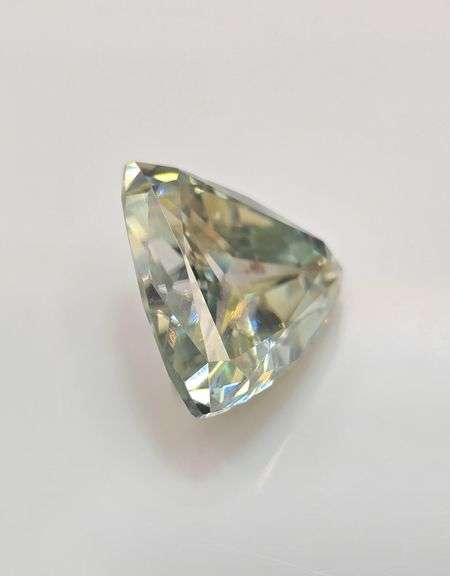 7 Piell Rare Trillion Cut 4.2 Cttw Ice White Lab Simulated Diamond