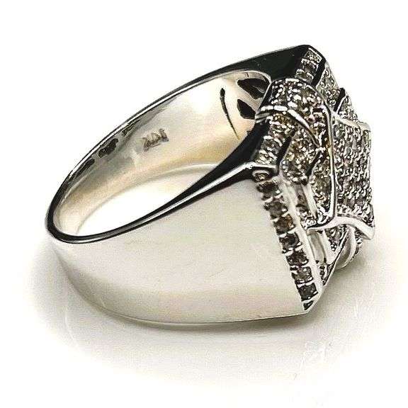 Men's 14 Kt White Gold Plated 5.75 Cttw Simulated Diamond Ring