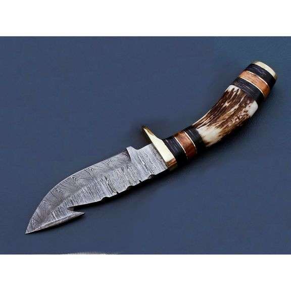 Damascus Steel Hunting Knife with Stag Horn Handle