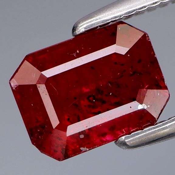 Top fire red! Untreated! 1.07ct REAL Tanznian Ruby!!!