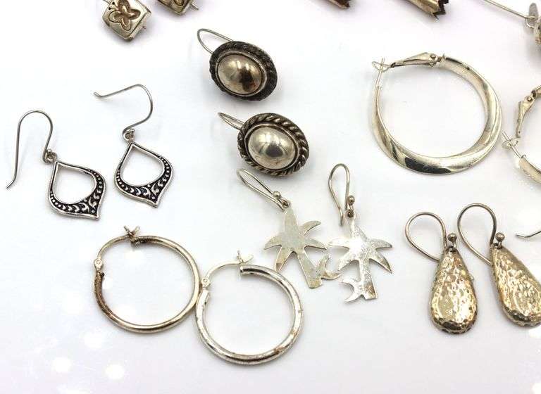 Group lot of Vintage 925 sterling silver earrings