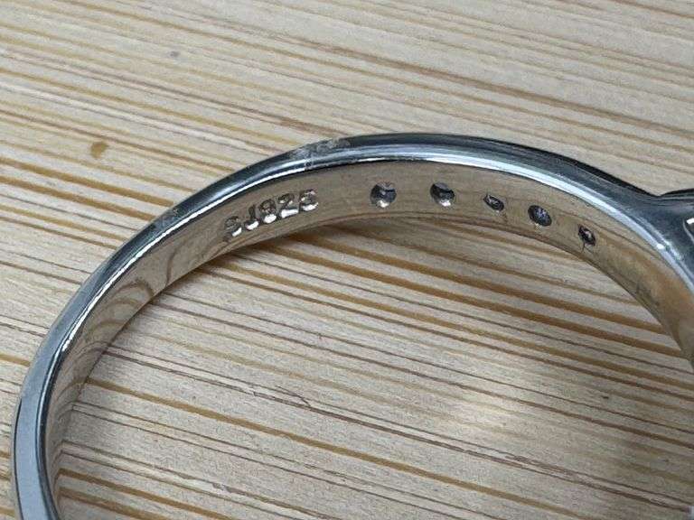 Sterling Silver 925 Iolite Gemstone Ring Size 6