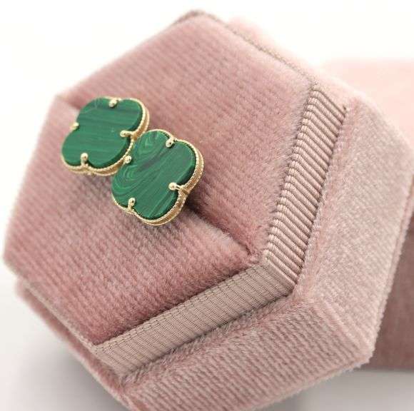 Lovely 14K Yellow Gold Malachite Motif Stud Earrings