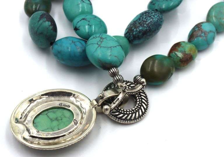 Vintage 925 sterling silver Carolyn Pollack turquoise pendant on beaded turquoise chain necklace