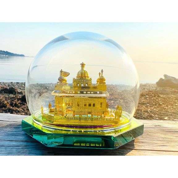 Golden Temple 24K Gold in Glass Dome