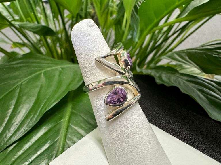 Sterling Silver Natural Gemstone Amethyst Ring Size 8
