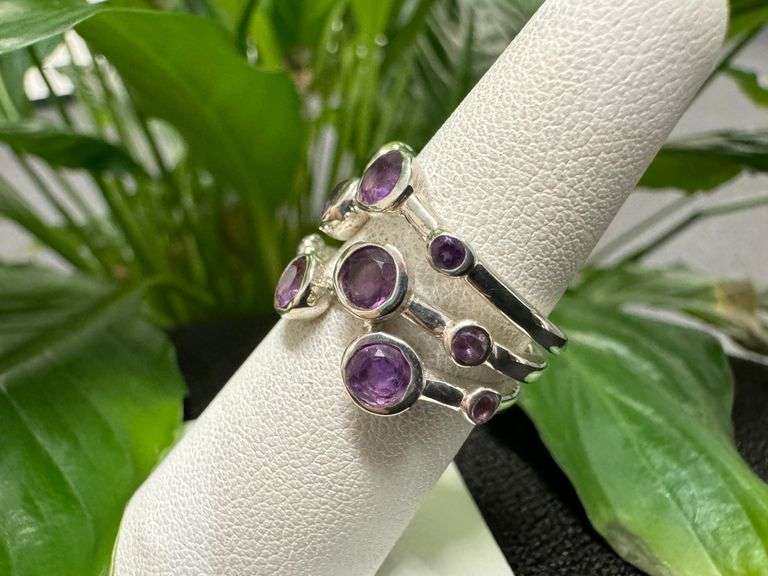 Sterling Silver Natural Gemstone Amethyst Ring Size 6