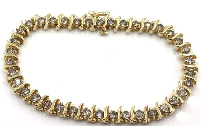 14kt Yellow gold 3.80ctw diamond S tennis bracelet