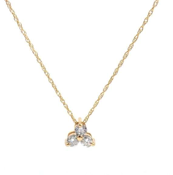 14kt Yellow gold 0.20ctw 3 diamond pyramid pendant on chain