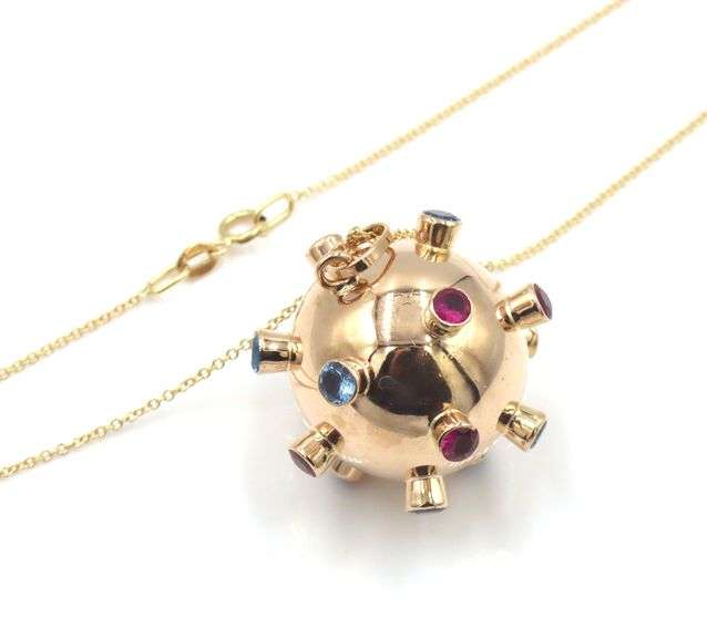 18kt Yellow gold multi stone sputnik charm pendant on chain
