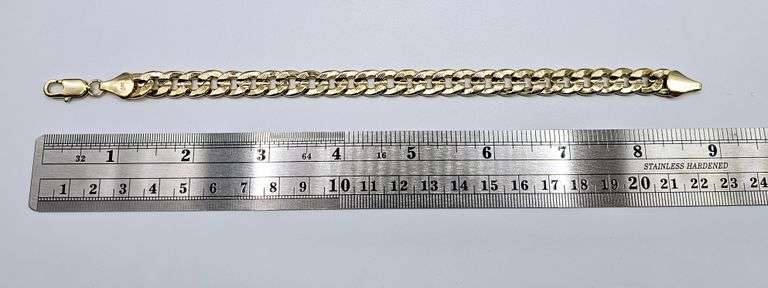 Sharp 24.5 Gram 14 Kt Gold Plate Curb Link Bracelet