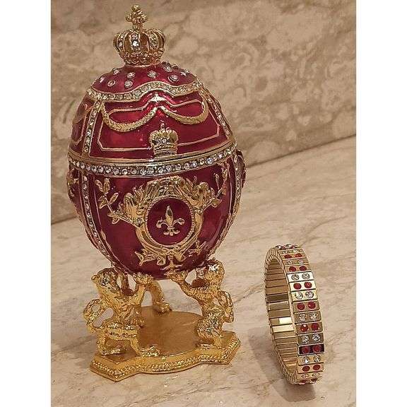 Royal 24kt Gold Egg with Austrian Crystals