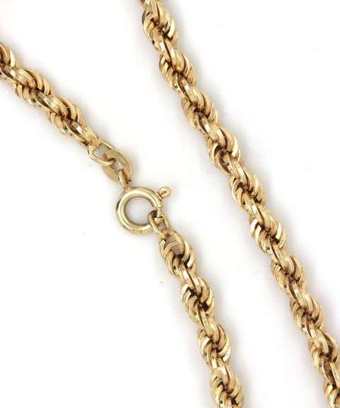 14kt Yellow gold rope chain necklace
