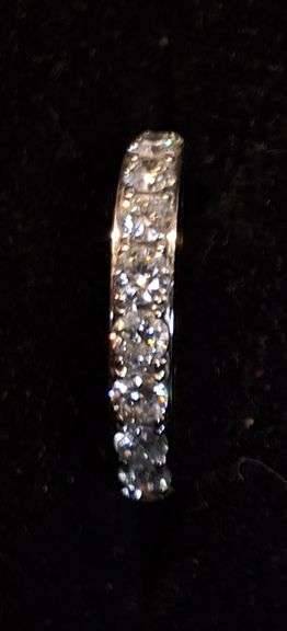 14K White Gold Natural Diamond Wedding Band