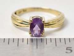 Beautiful 10K Yellow Gold Amethyst Gemstone Ring