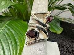 Sterling Silver Natural Gemstone Garnet Ring Size 6