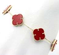 Darling 14K Yellow Gold Coral Motif Clover Bracelet