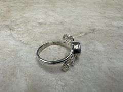 Sterling Silver Natural Gemstone Perdiot Ring Size 7