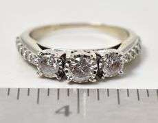 Stunning 14K White Gold Diamond Ring