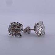 CERTIFIED BRAND NEW 10.00 CARATS DIAMOND STUDS. AMAZING