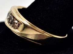 Charming 10K Yellow Gold Diamond Ring