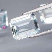 Gorgeous 5.50ct untreated platinum blue Aquamarine set