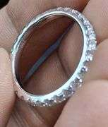 18K WHITE GOLD NATURAL DIAMOND WEDDING BAND