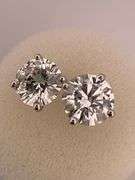 CERTIFIED BRAND NEW 10.00 CARATS DIAMOND STUDS. AMAZING