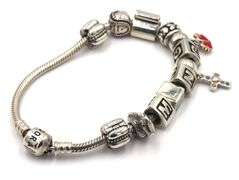Pandora bracelet with charms in 925 sterling silver