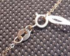Elegant 14K Yellow Gold Chain with A Flower Pendant