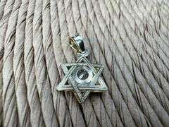 10k Yellow Gold Jewish Star of David Pendant Clear CZ Religious Charm