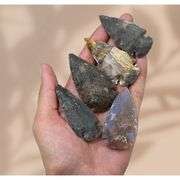 Lot of 5 Jasper Arrowheads Natural Flint Arrowheads