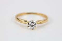 14k Yellow Gold Round Solitaire Vintage Engagement Ring Size 8.5