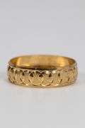 10k Gold 6mm Diamond Cut Design Wedding Band Size 9.5