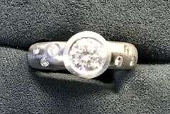 Elegant Platinum Natural Diamond Ring