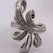CERTIFIED BRAND NEW 18K WHITE GOLD DIAMOND RING