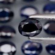 Glistening 4.28ct deep blue Sapphire set