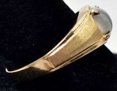 Wonderful 10K Yellow Gold Cat's Eye Gemstone Ring