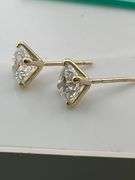 BRAND NEW 4.00 CARATS LAB GROWN DIAMOND STUDS. 14K YELLOW GOLD