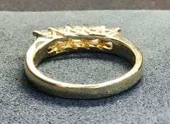 DAZZLING 14K YELLOW GOLD NATURAL DIAMOND WEDDING BAND