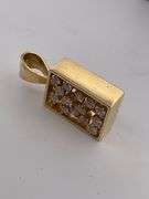 CERTIFIED 18K YELLOW GOLD DIAMOND PENDANT