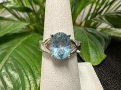 Sterling Silver 925 Natural Gemstone Blue Topaz Ring Size 9