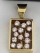 CERTIFIED 18K YELLOW GOLD DIAMOND PENDANT