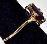 Gorgeous 10K Yellow Gold Red Garnet and Diamond Ring