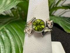 Sterling Silver Natural Gemstone Perdiot Ring Size 7