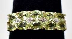 Cute 10K Yellow Gold Peridot Gemstone and Diamond Ring