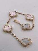 CERTIFIED BRAND NEW 18K YELLOW GOLD CLOVER LEAF BRACELET