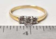 Sparkling 14K Yellow Gold Diamond Ring