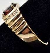 Wonderful 10K Yellow Gold Red Garnet and Diamond Ring