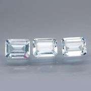 Gorgeous 5.50ct untreated platinum blue Aquamarine set